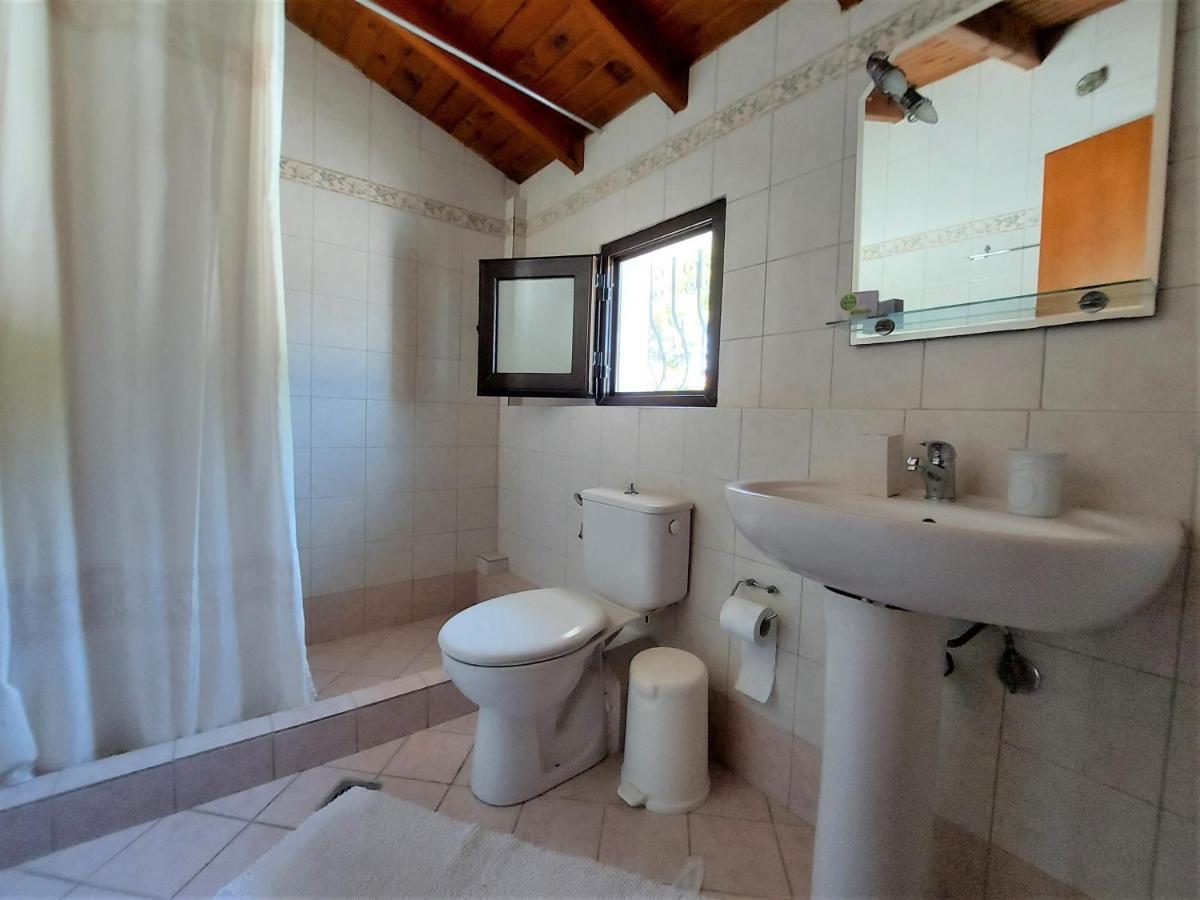 Elani Private Retreat - Villa Anna Garden Escape 시비리 외부 사진